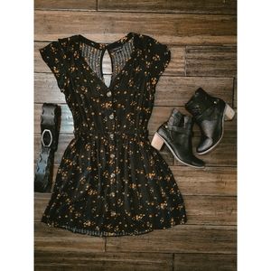 American Eagle Floral Sun Dress Small
